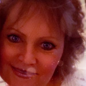 Meet your Posher, Alycia